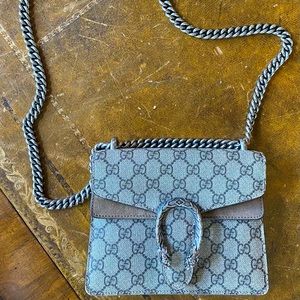 AUTHENTIC - gucci dionysus small shoulder bag